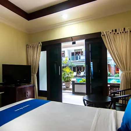 Champlung Mas Hotel Legian Exterior photo